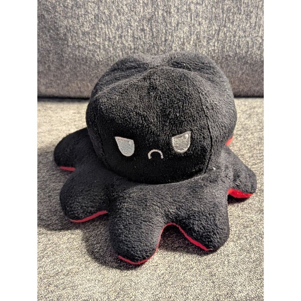 Reversible Octopus Plush Mood Toy Black & Red Soft Texture Emotional Expression